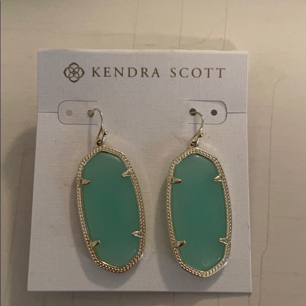Kendra Scott Elle Mint Green Earrings